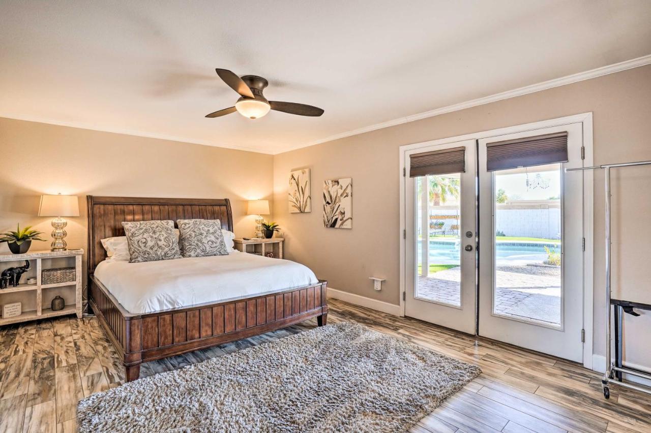 Family With Pool And Outdoor Lounge! Scottsdale